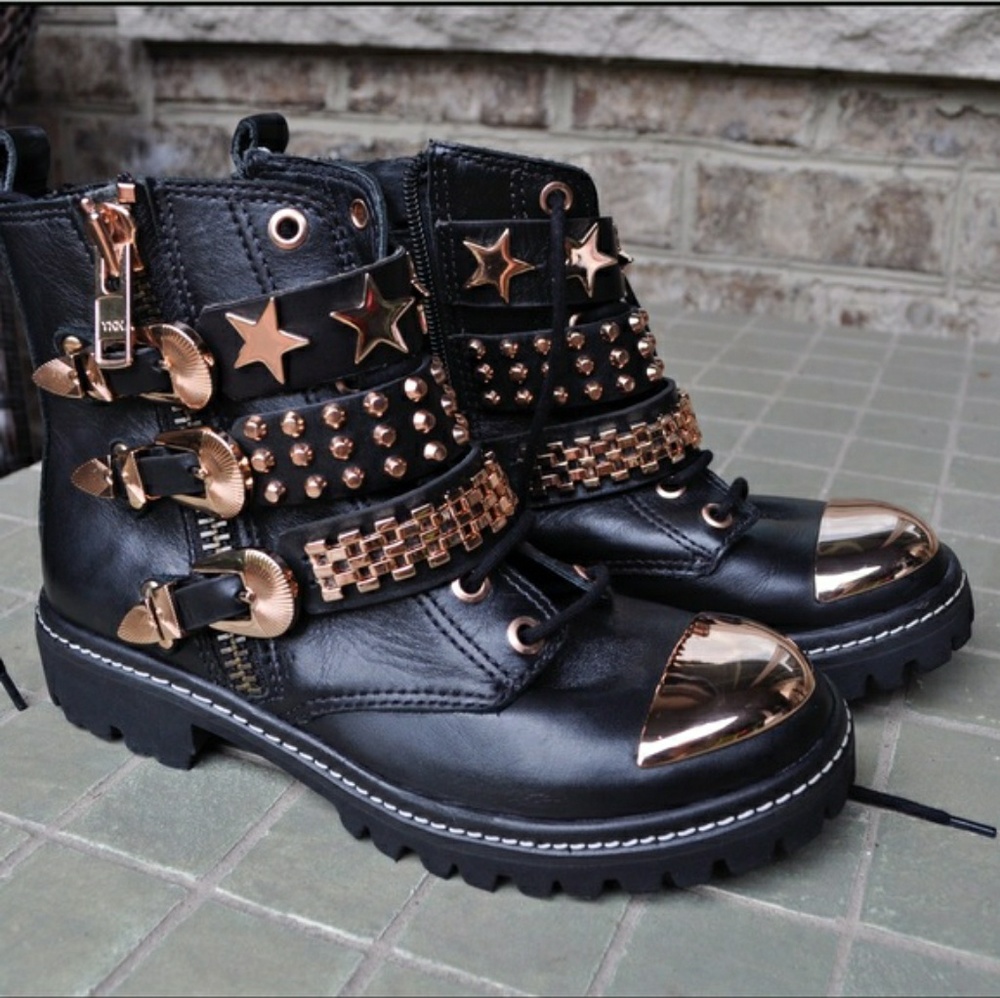 ISO Ivy Kirzhner Molotov combat boots